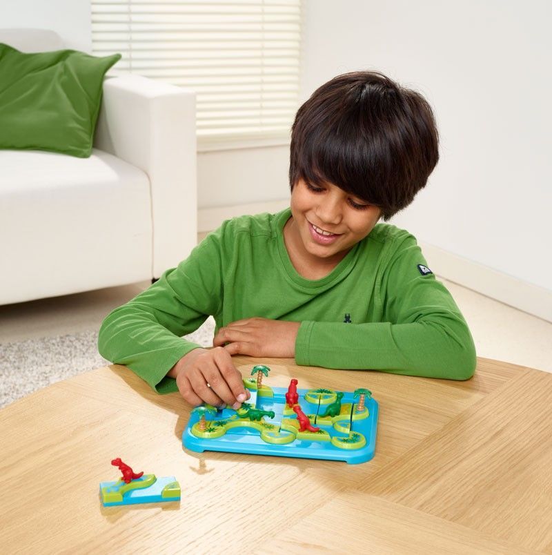 3_smartgames_dinosaurs_kid_3.jpg