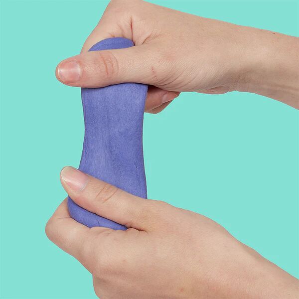 BlurTwilight_Hand_600x.webp