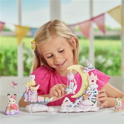 Figurine-Sylvanian-Families-La-parade-des-reves_3.jpg