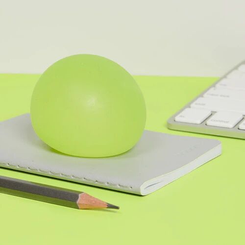 GumpAlgae_Desk_500x.webp
