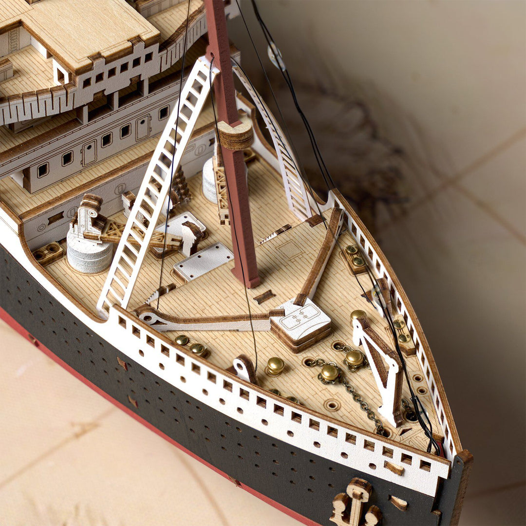 TGL02_detail_3_tn.jpg