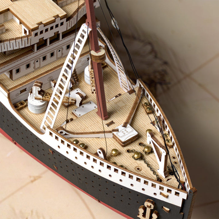 TGL02_detail_3_tn.jpg