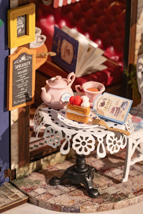 robotime-leisure-time-tea-room-miniature-house-detail-1_600x.webp