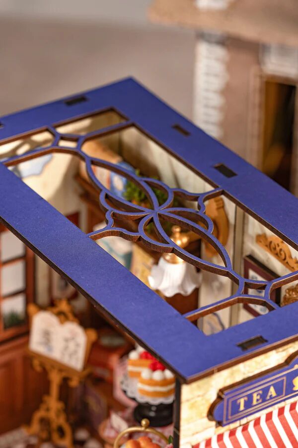 robotime-leisure-time-tea-room-miniature-house-detail-3_600x.webp